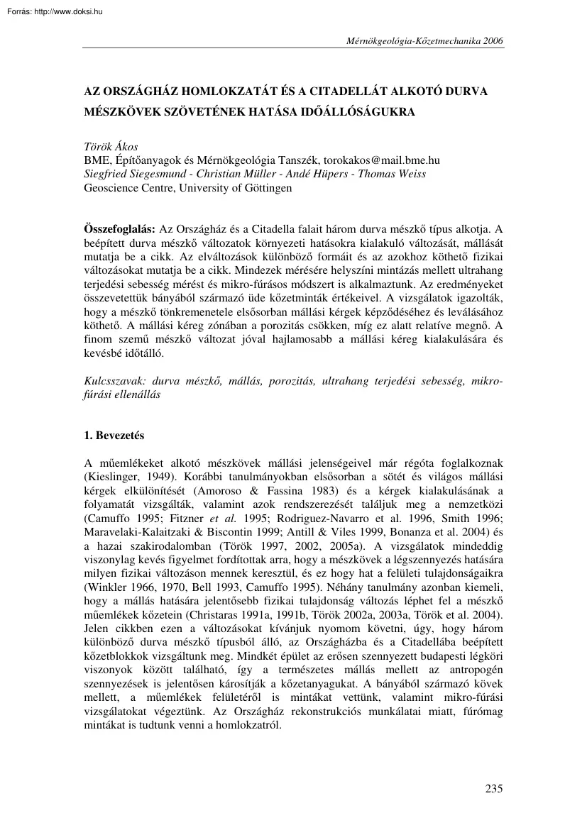 Török Ákos - Az országház homlokzatát és a citadellát alkotó durva mészkövek